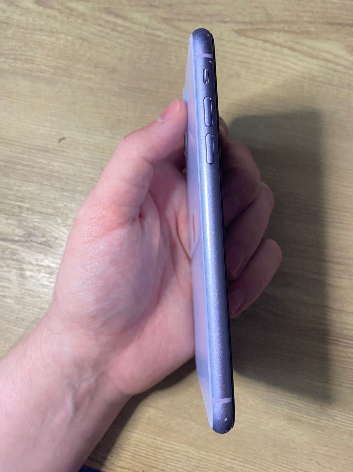 iPhone 11 - Purple - 64gb - Refurbished